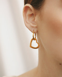 Love Me Earring - epitaphstudio